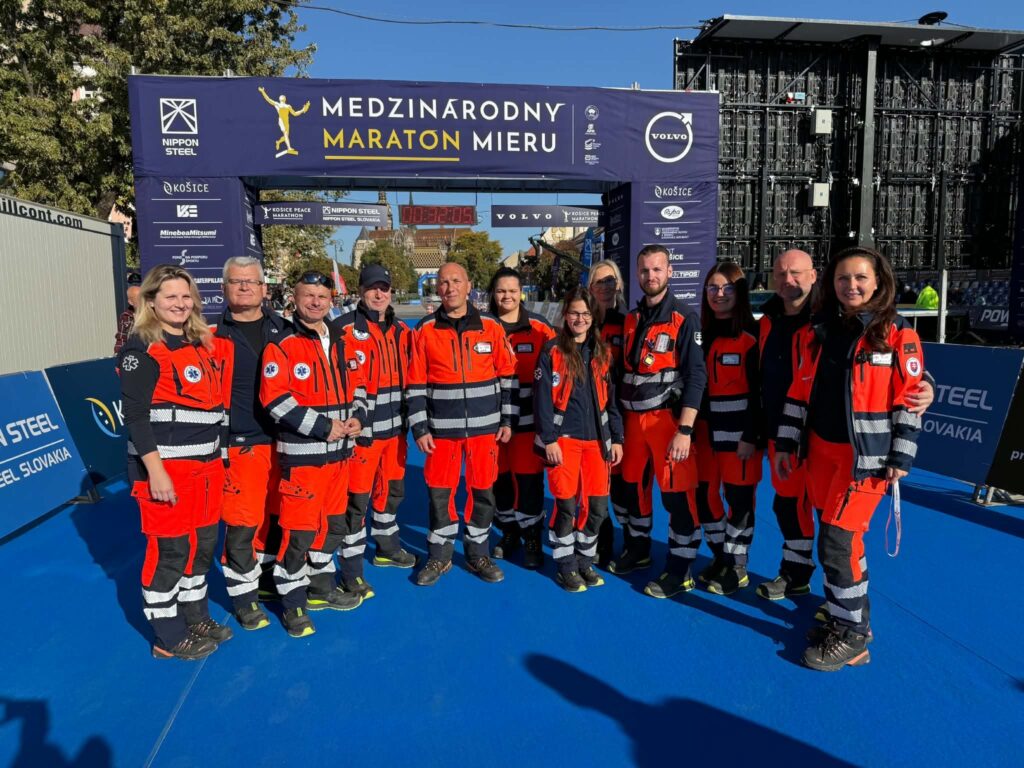 MMM 2026: Naše zdravotnícke tímy poskytli pomoc stovkám bežcov